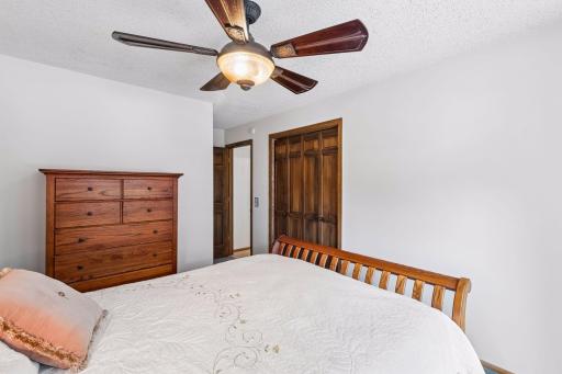 7100 River Shore Lane N, Champlin, MN 55316