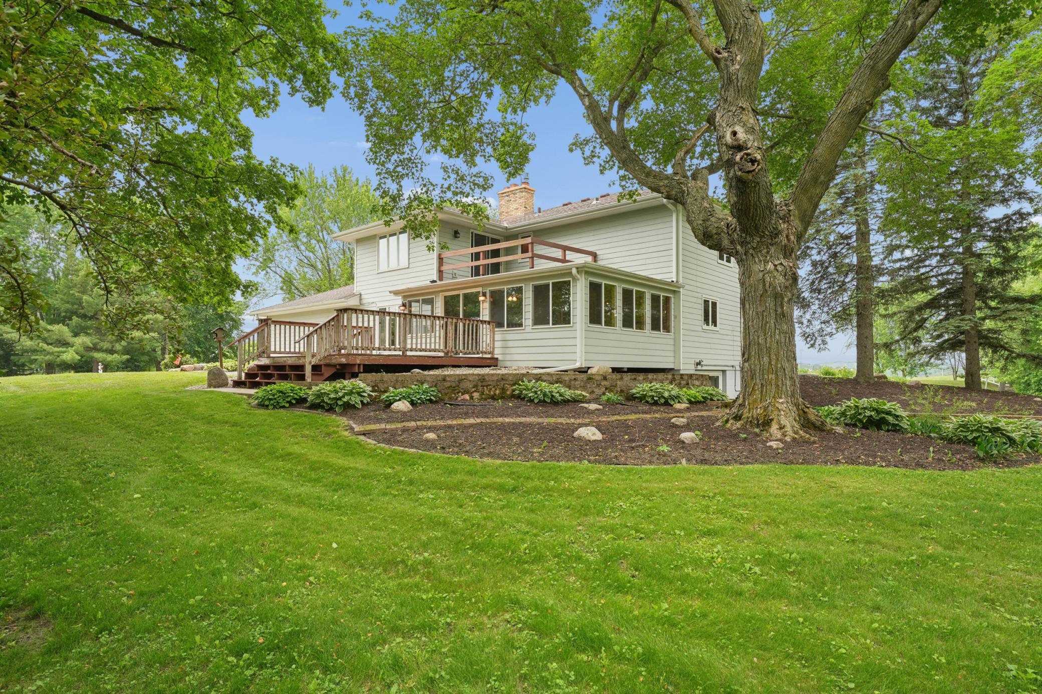 Relax and unwind with panoramic views and unmatched privacy.