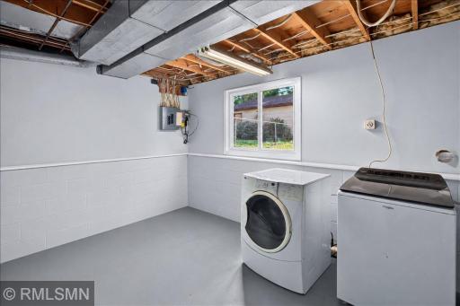 Super clean laundry