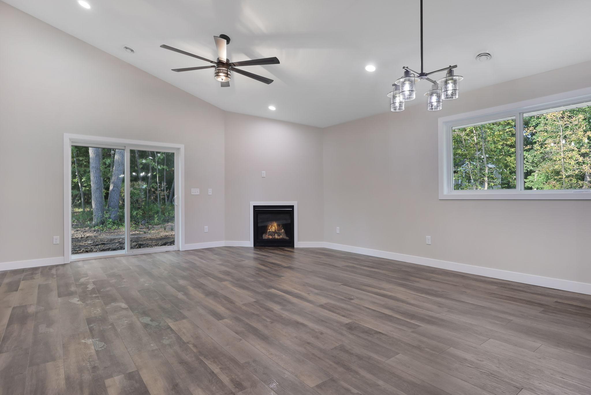 Note The Vaulted Ceilings !