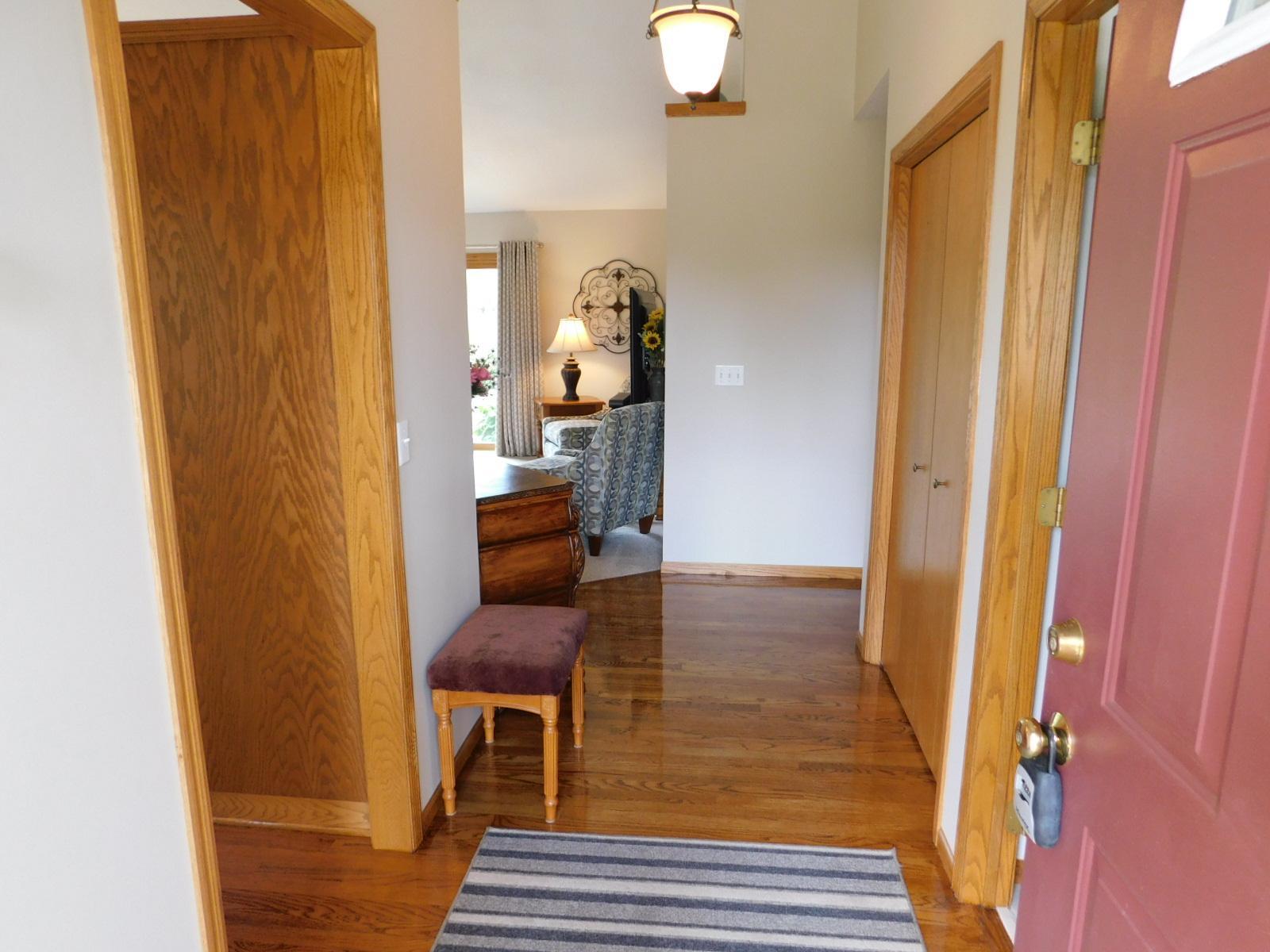 Entryway.JPG
