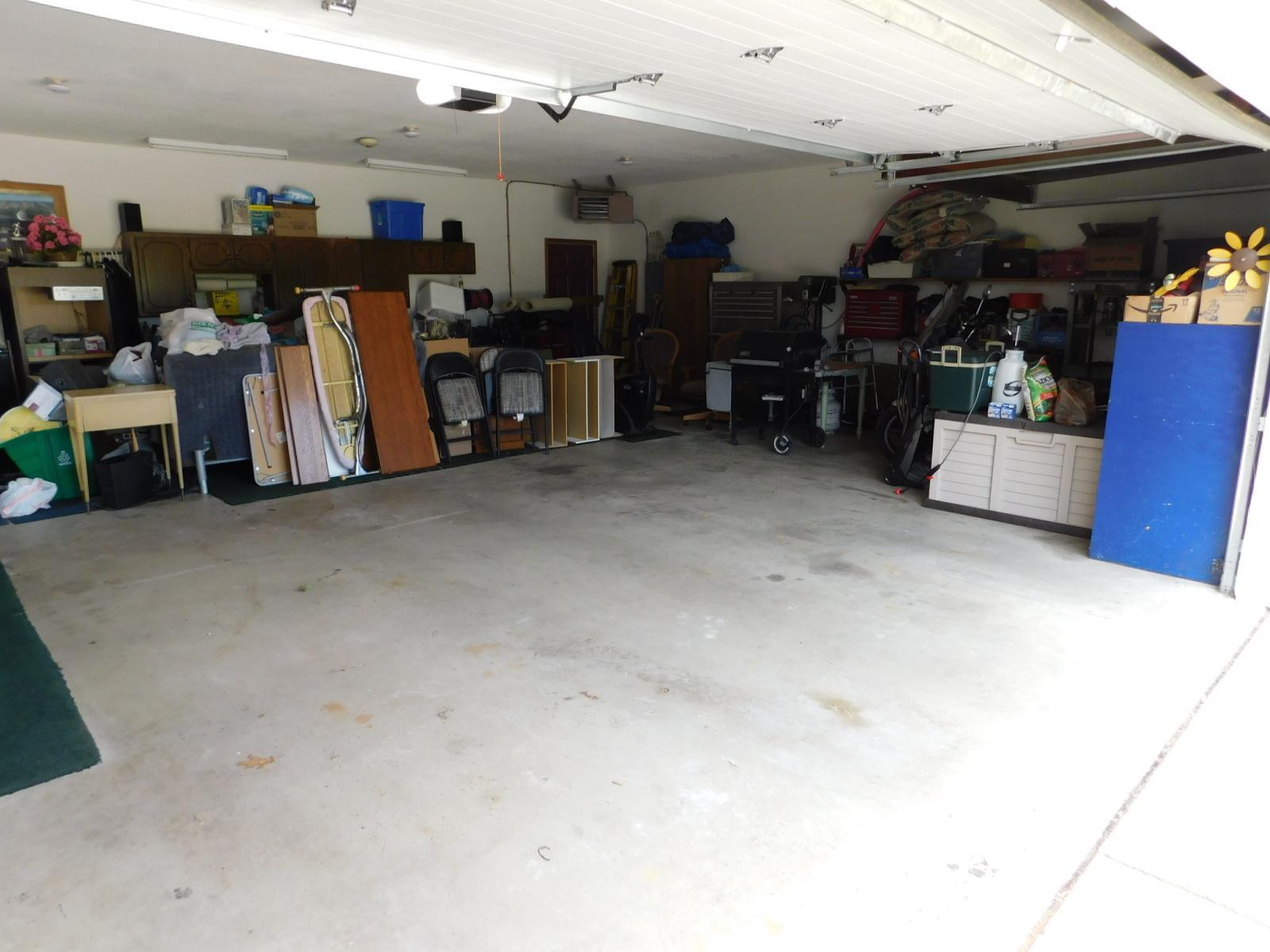 Garage.JPG