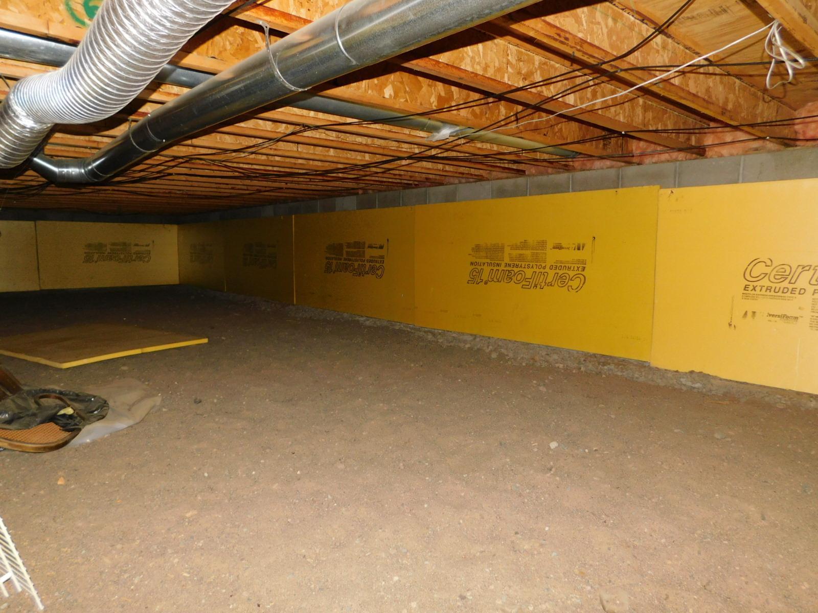 Basement 2.JPG