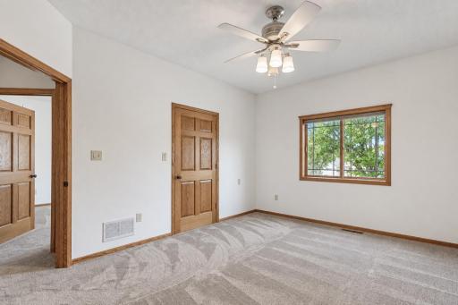 109 Cougar Drive, Mankato, MN 56001