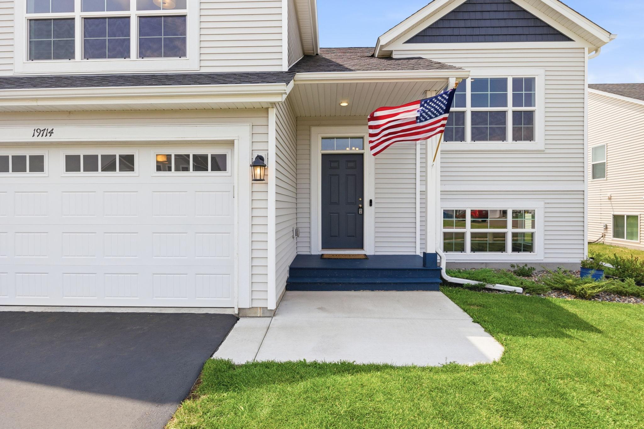 3-web-or-mls-102.jpg