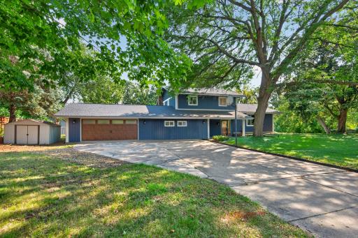 2144 Valley View Place, Saint Paul, MN 55119