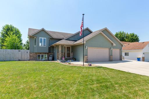 895 Lee Street NE, Owatonna, MN 55060