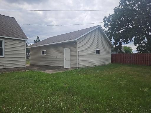 1131 80th Avenue NE, Minneapolis, MN 55432