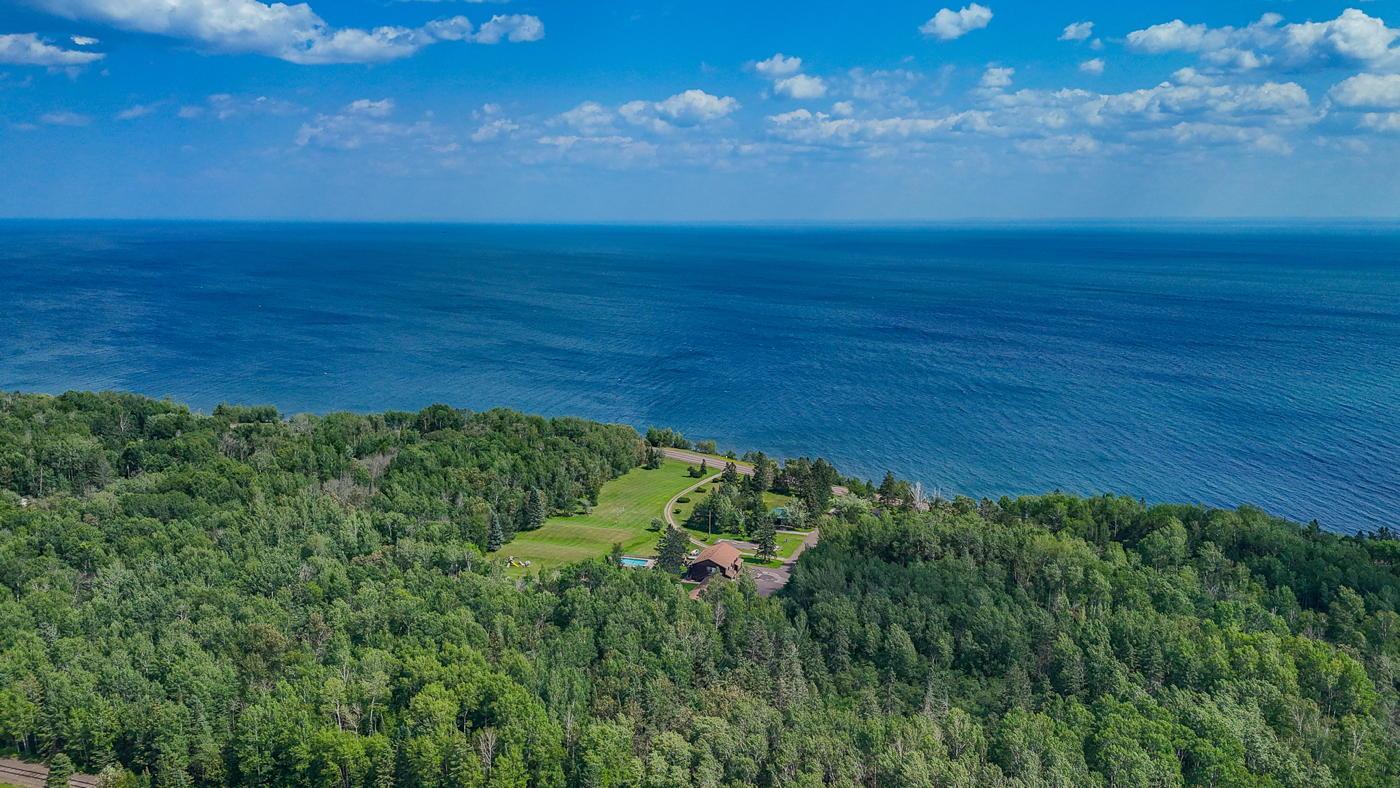 4ab_DM_DuluthResort-39.jpg