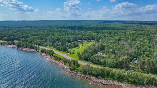 9000 Congdon Boulevard, Duluth, MN 55804