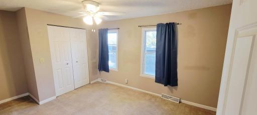 1418 Central Avenue N, Faribault, MN 55021