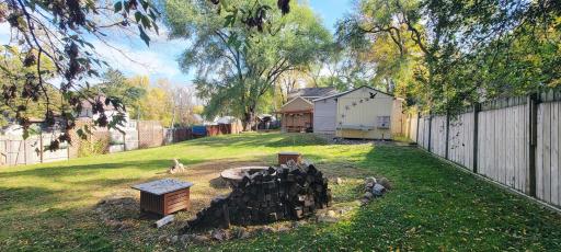 1418 Central Avenue N, Faribault, MN 55021