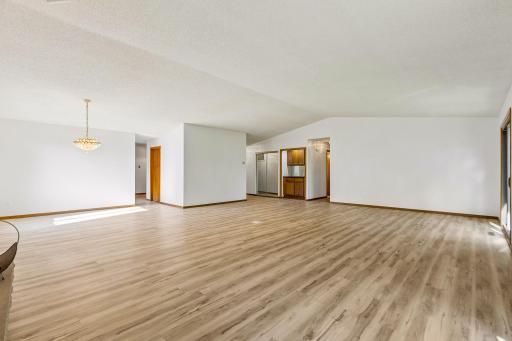 340 Inland Lane N, Plymouth, MN 55447