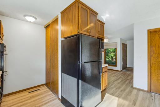 340 Inland Lane N, Plymouth, MN 55447
