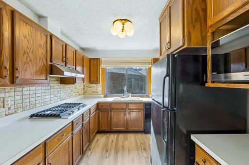 340 Inland Lane N, Plymouth, MN 55447