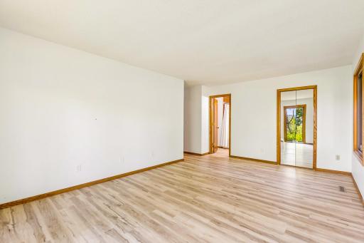 340 Inland Lane N, Plymouth, MN 55447