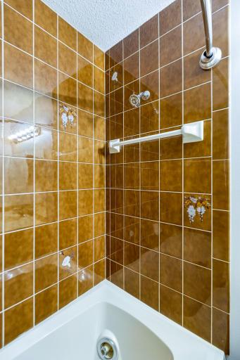 340 Inland Lane N, Plymouth, MN 55447