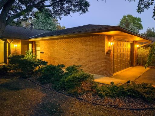 340 Inland Lane N, Plymouth, MN 55447