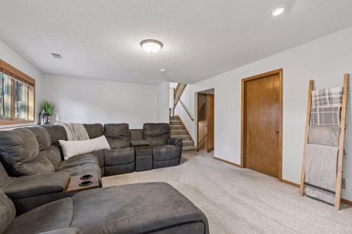 6090 145th Lane Northwest