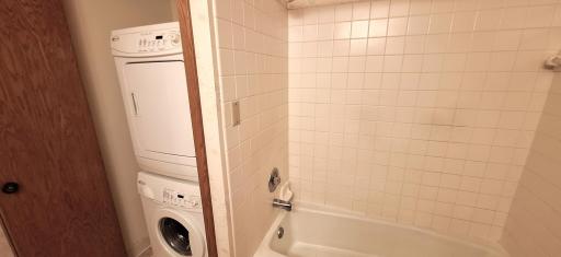 Bathroom washer and dryer.jpg
