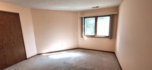 1st bedroom.jpg