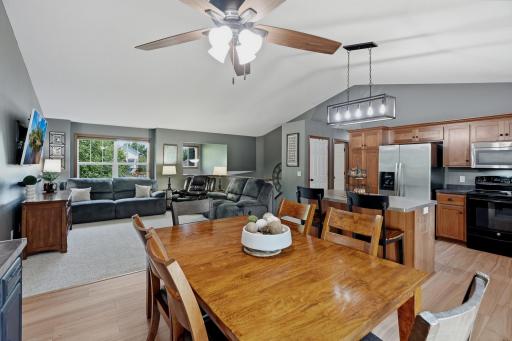 2000 119th Avenue NE, Minneapolis, MN 55449