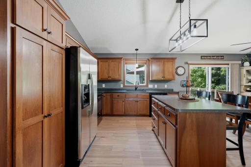 2000 119th Avenue NE, Minneapolis, MN 55449