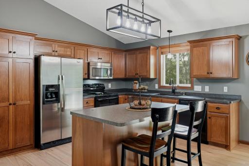 2000 119th Avenue NE, Minneapolis, MN 55449