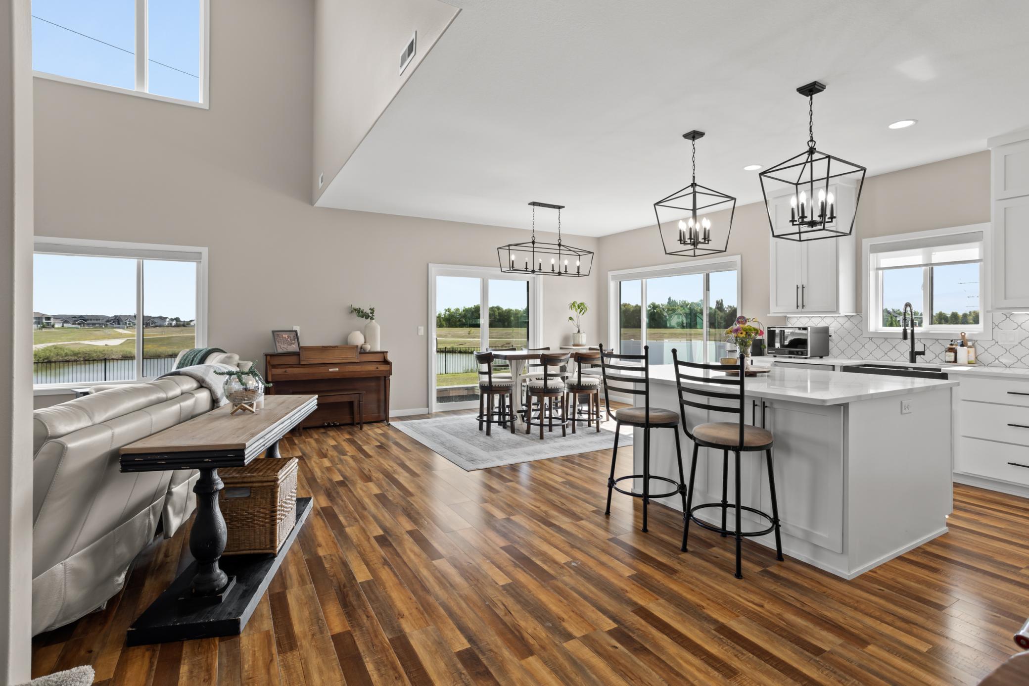 Kitchen/dining