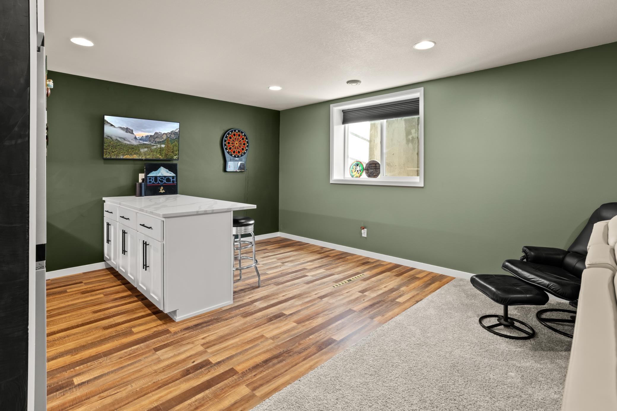 Wet bar