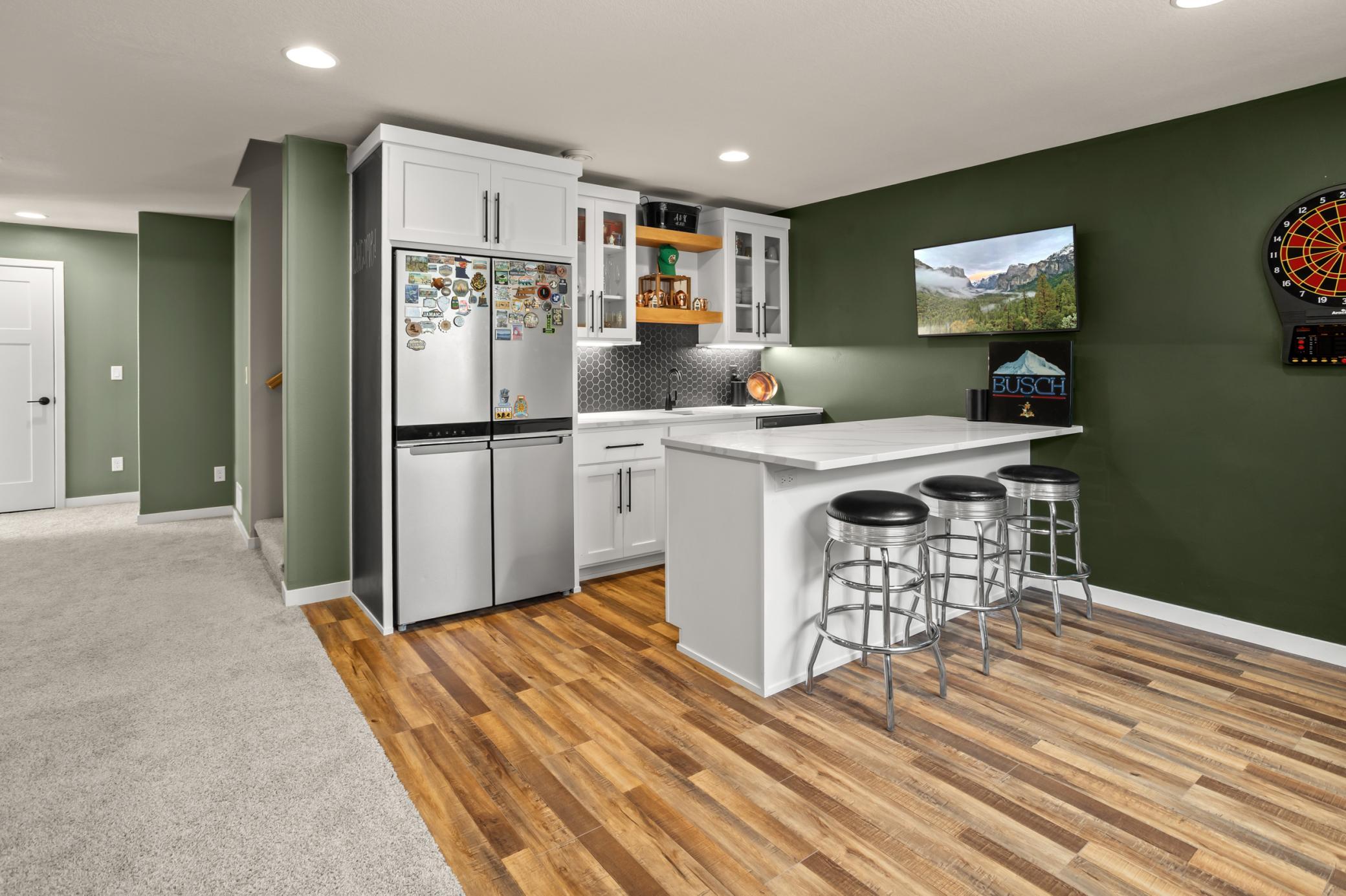 Wet bar