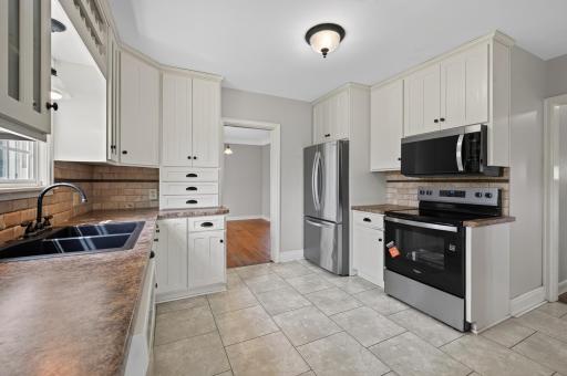 760 Nebraska Avenue E, Saint Paul, MN 55106