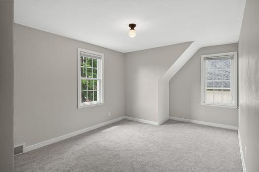 760 Nebraska Avenue E, Saint Paul, MN 55106