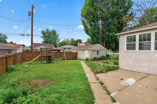 760 Nebraska Avenue E, Saint Paul, MN 55106