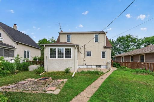 760 Nebraska Avenue E, Saint Paul, MN 55106