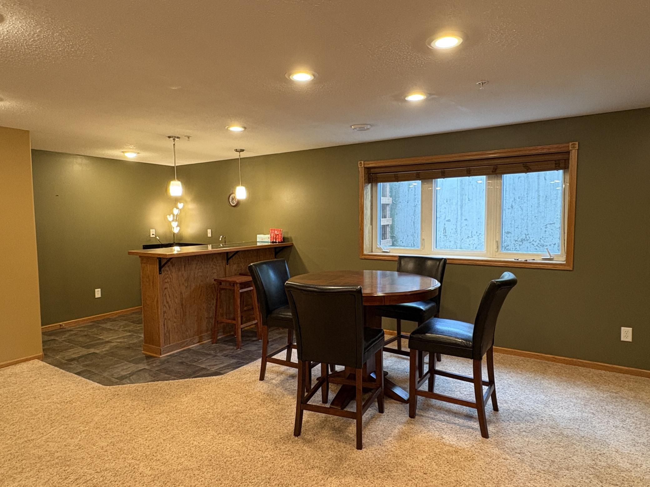 Corner Wet Bar.JPG