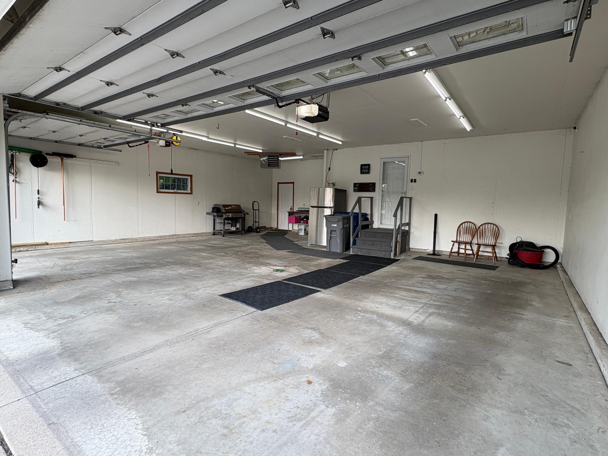 Huge 972 Square Foot Three Stall Garage.JPG