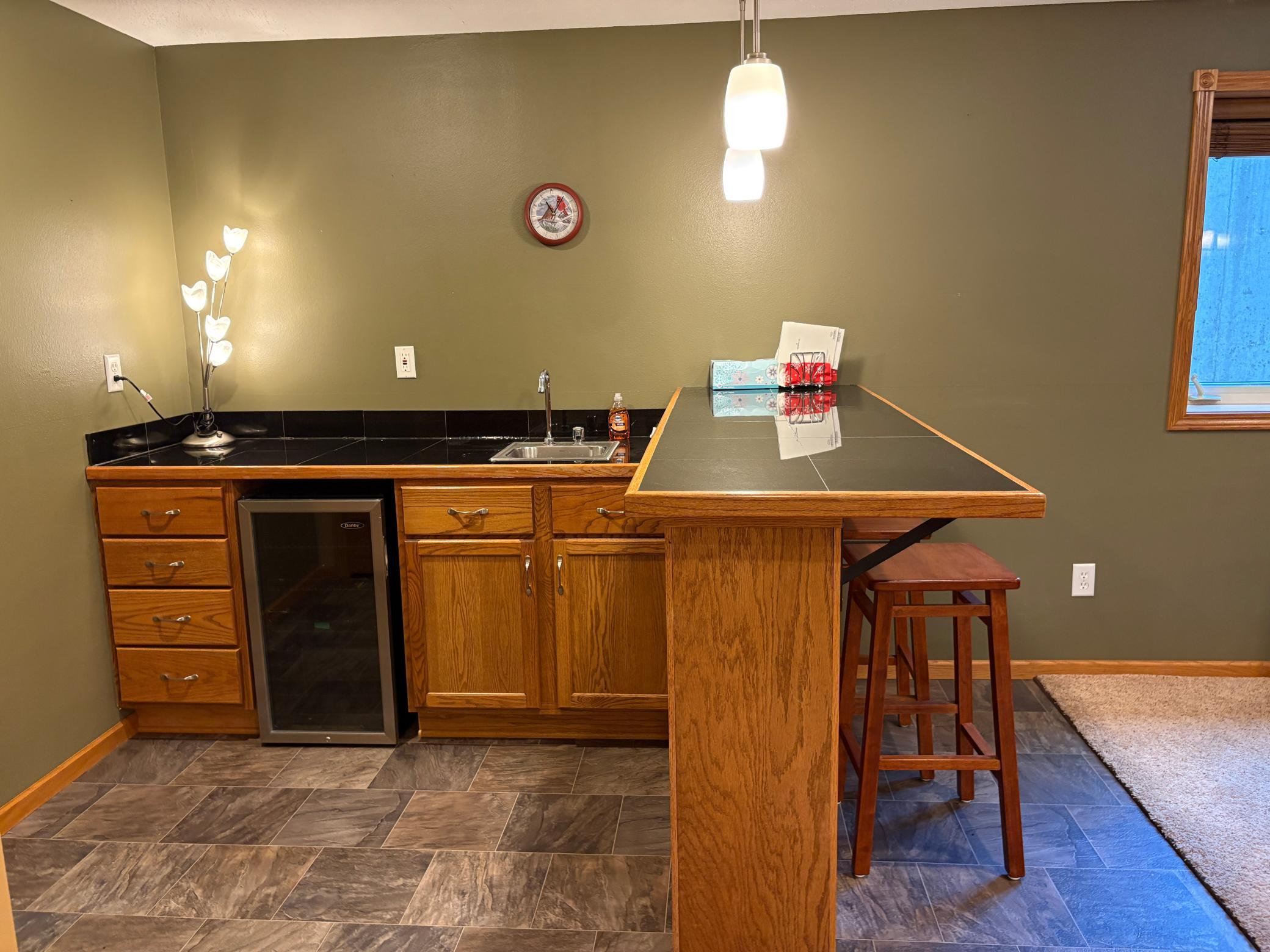 Basement Wet Bar.JPG