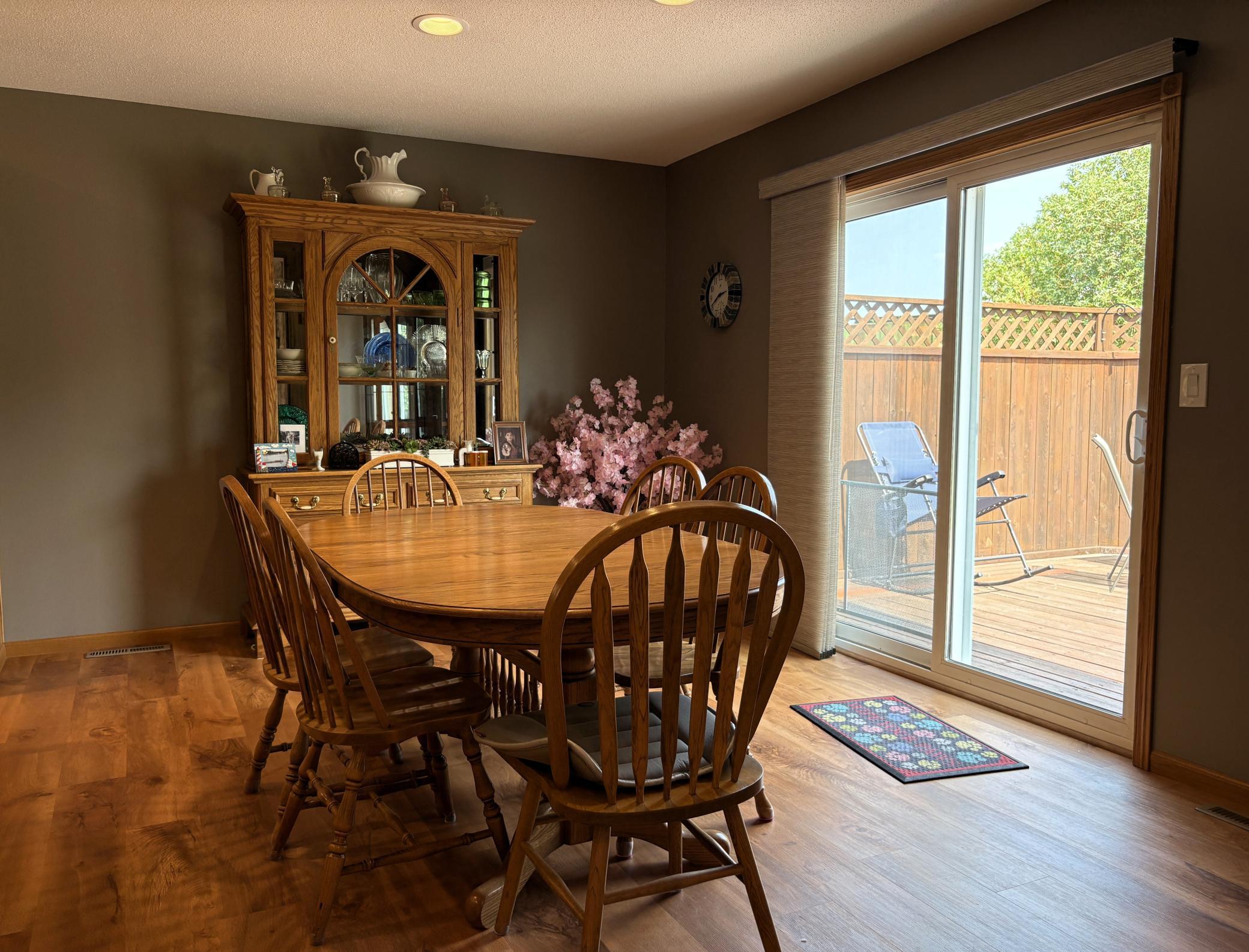 Dining Room.JPG
