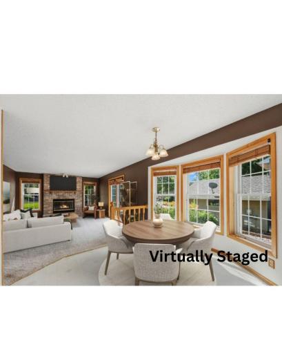 informalDiningFamilyRoomVirtually Staged.jpg