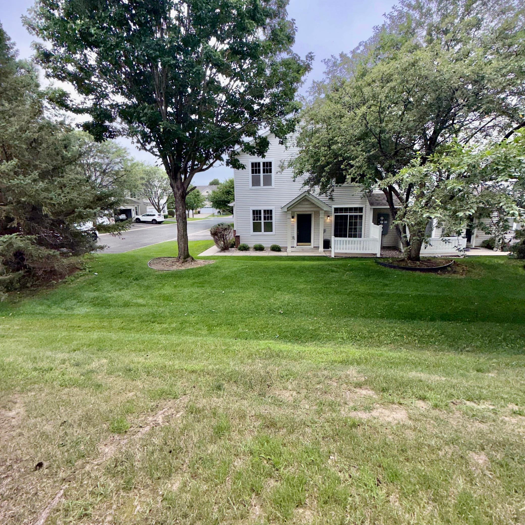 Expansive private yard