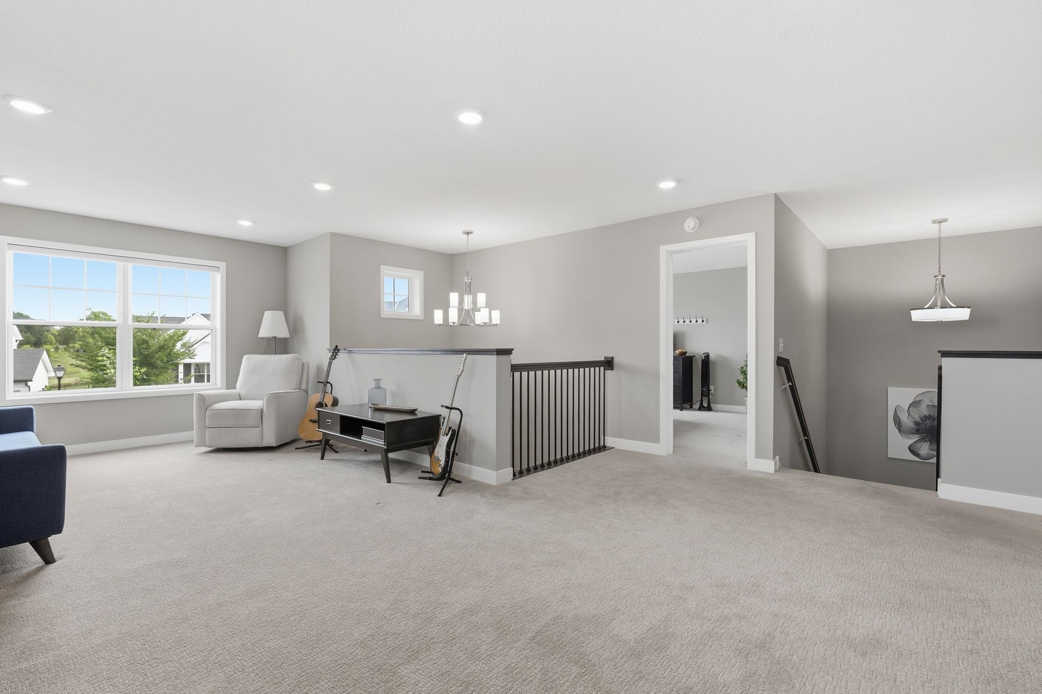 Large Upper Level Loft