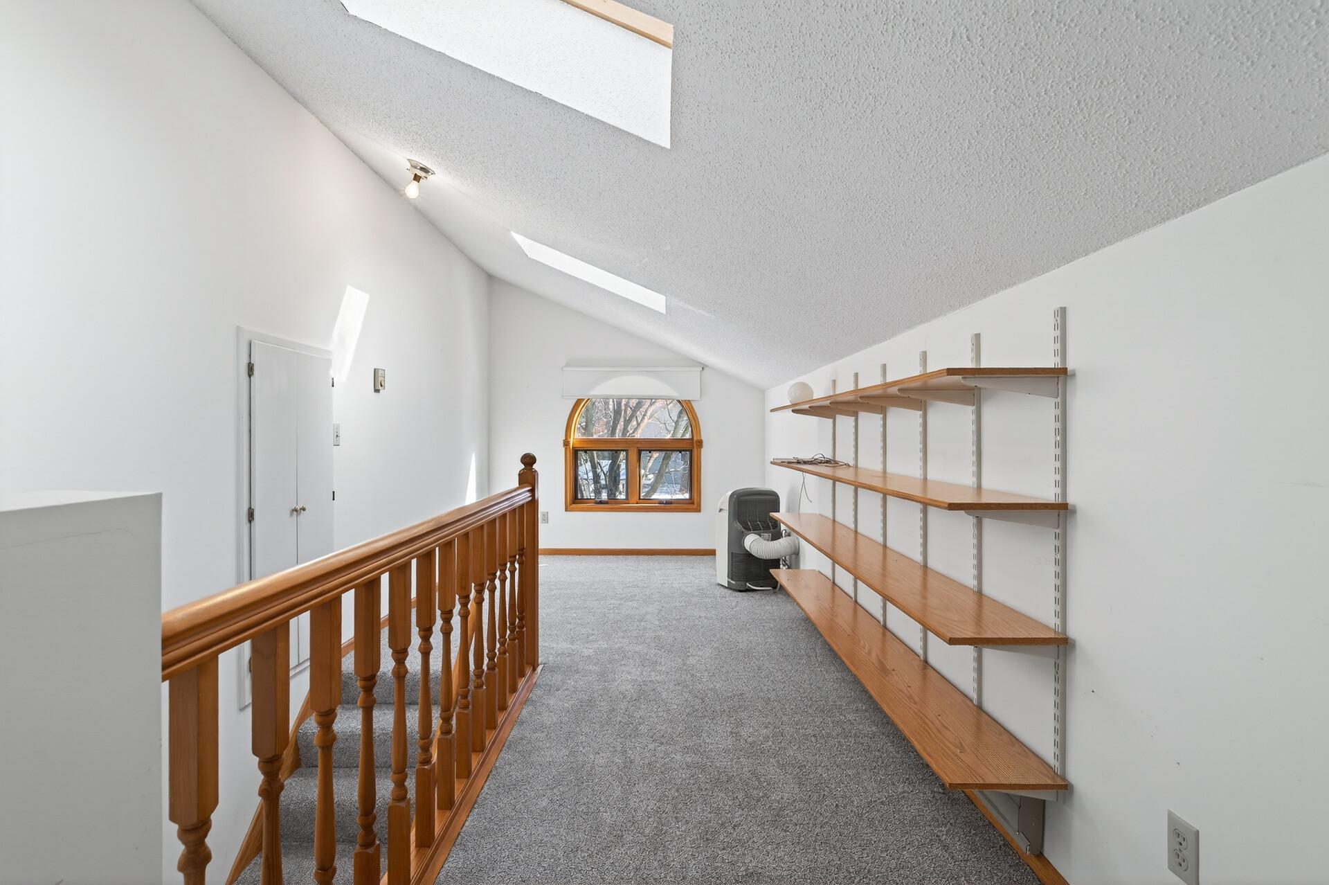 loft area 2.jpg