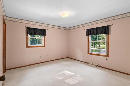 15365 182nd Avenue NW, Elk River, MN 55330