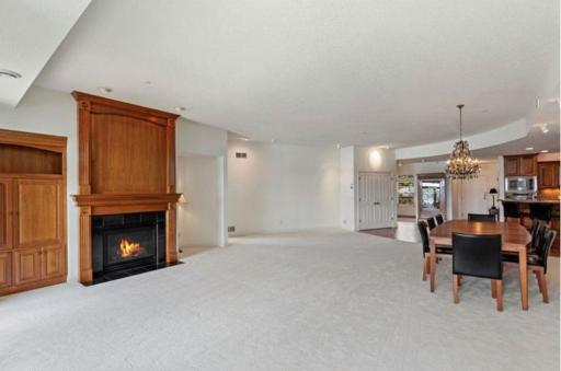 21957 Minnetonka Boulevard, 17, Excelsior, MN 55331