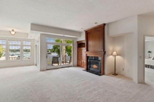 21957 Minnetonka Boulevard, 17, Excelsior, MN 55331