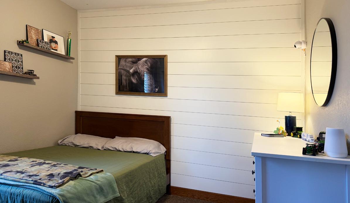 27 3Bedroom1.jpg