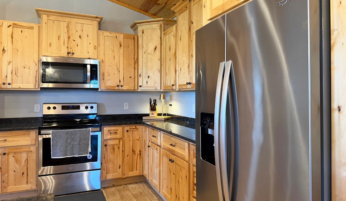 13 Kitchen3.jpg