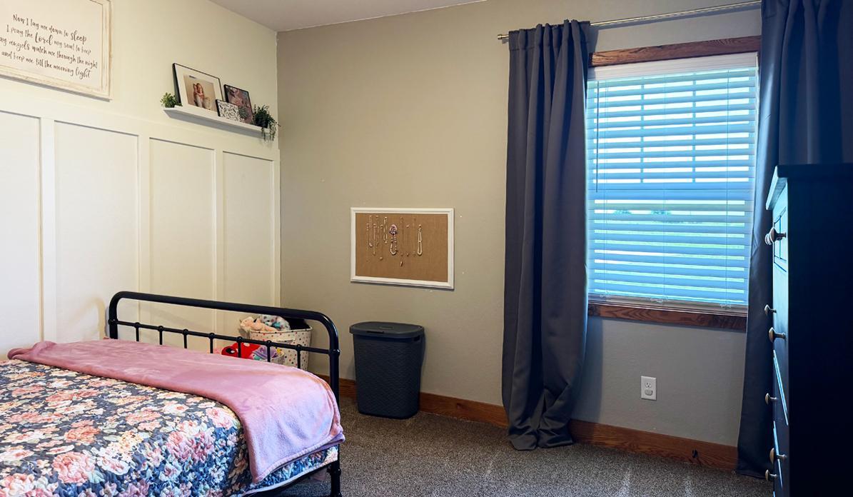 25 2Bedroom1.jpg