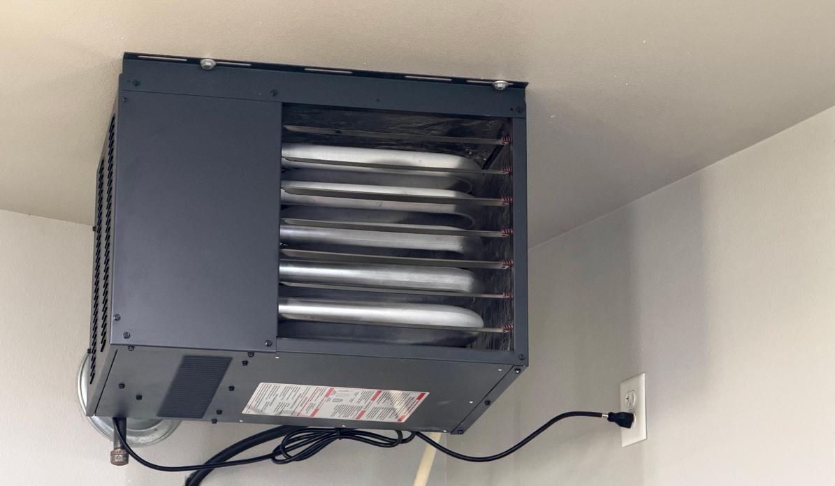 47 DGarHeater.jpg